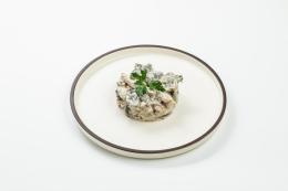 Курица по-строгановски с грибами